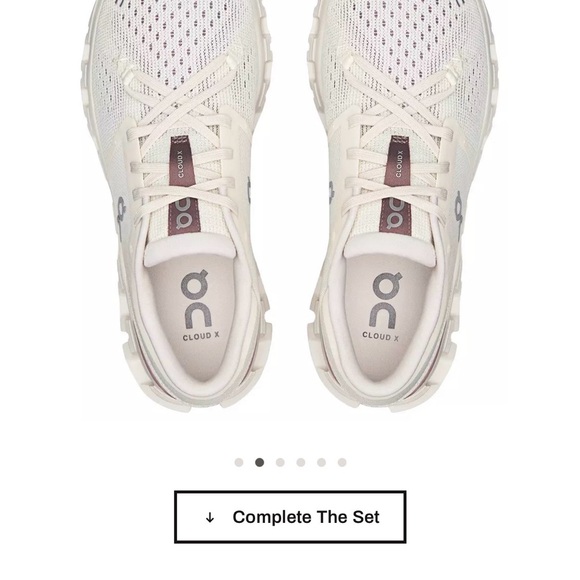 On Women's Cloud X 4 Training Shoes - Picture 3 of 5